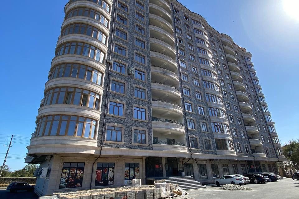 Продаётся 1-комнатная квартира, 58 м²