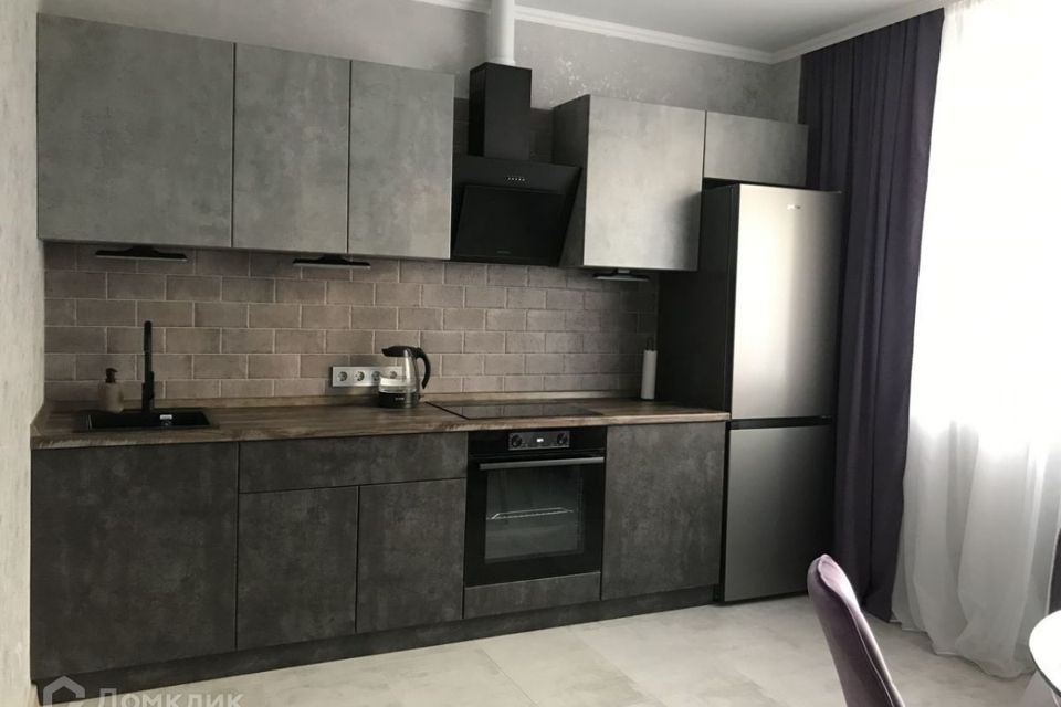 Продаётся 1-комнатная квартира, 37 м²