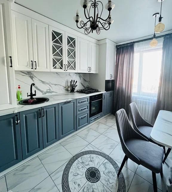 Продаётся 3-комнатная квартира, 64 м²