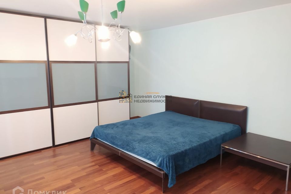 Сдаётся 3-комнатная квартира, 118 м²