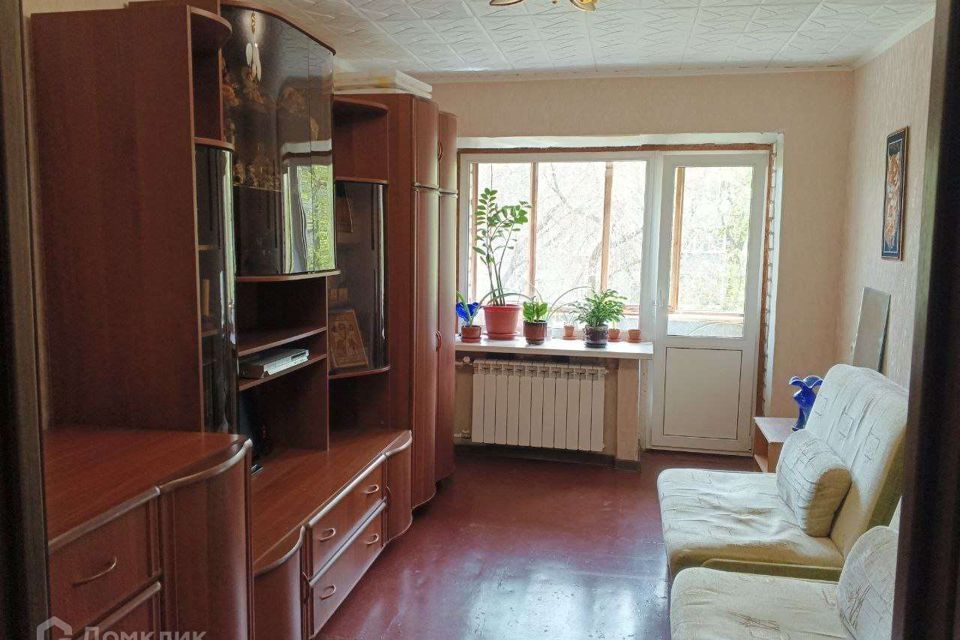 Продаётся 3-комнатная квартира, 55.4 м²