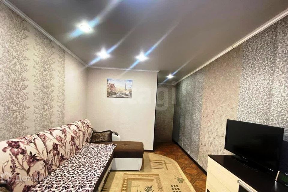 Продаётся 3-комнатная квартира, 61.7 м²