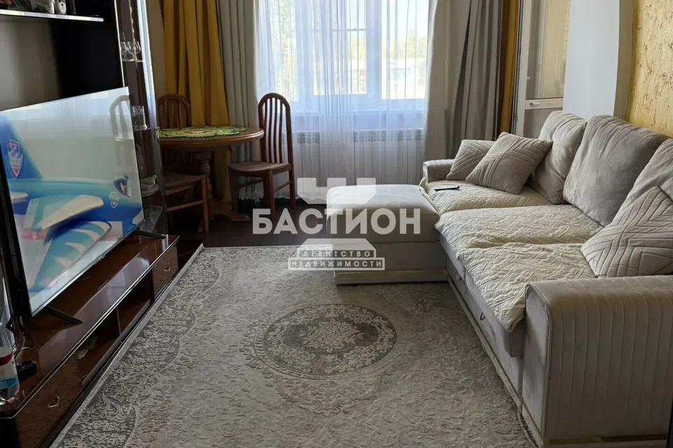 Продаётся 3-комнатная квартира, 70.8 м²