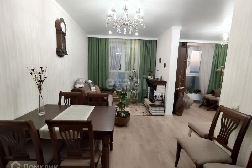 Продаётся 2-комнатная квартира, 59.7 м²