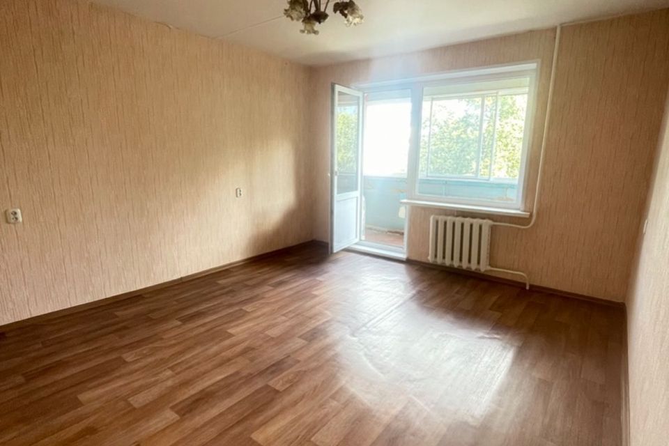 Продаётся 3-комнатная квартира, 58 м²