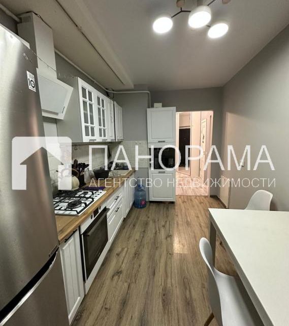 Продаётся 1-комнатная квартира, 40.5 м²