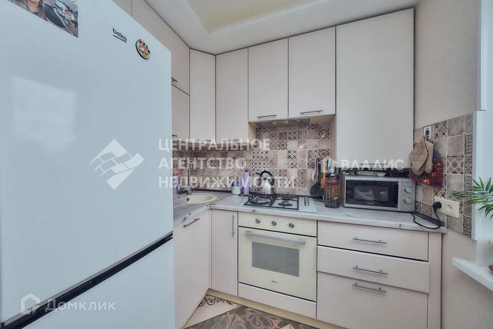 Продаётся 3-комнатная квартира, 63.9 м²