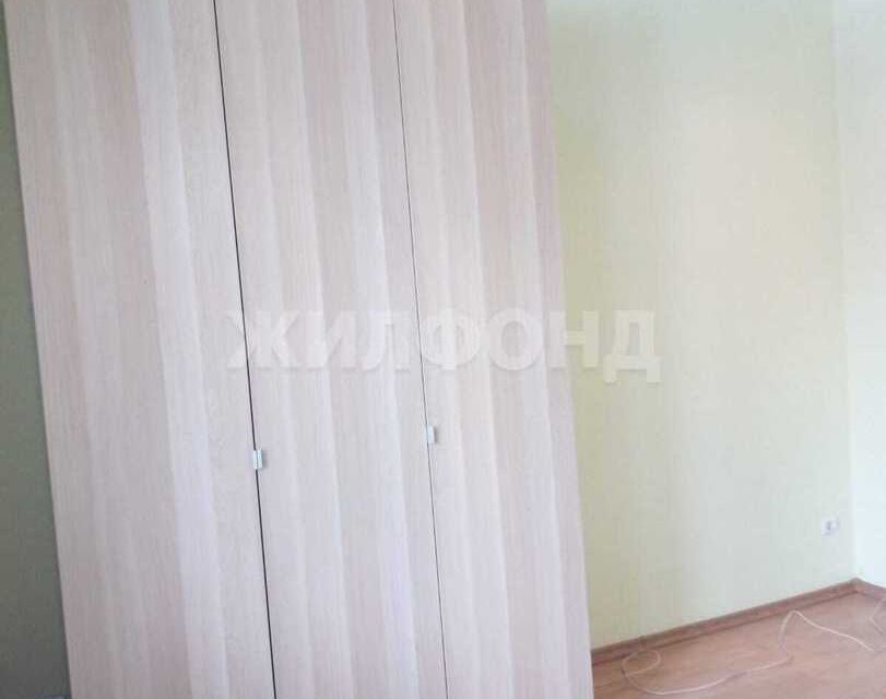 Сдаётся 2-комнатная квартира, 67 м²