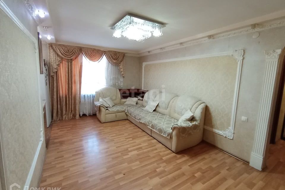 Продаётся 3-комнатная квартира, 57.4 м²