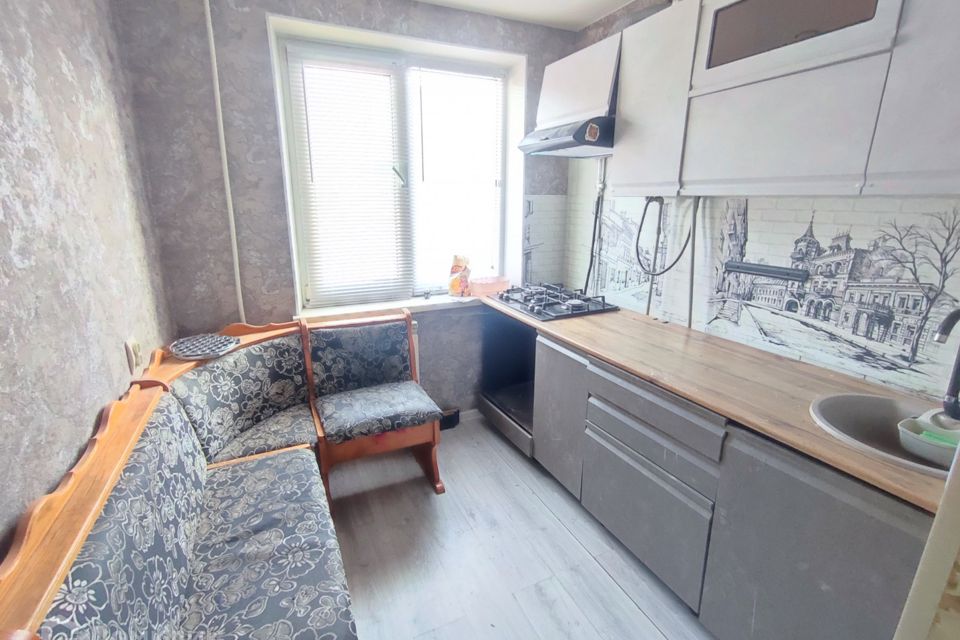 Продаётся 3-комнатная квартира, 62.8 м²