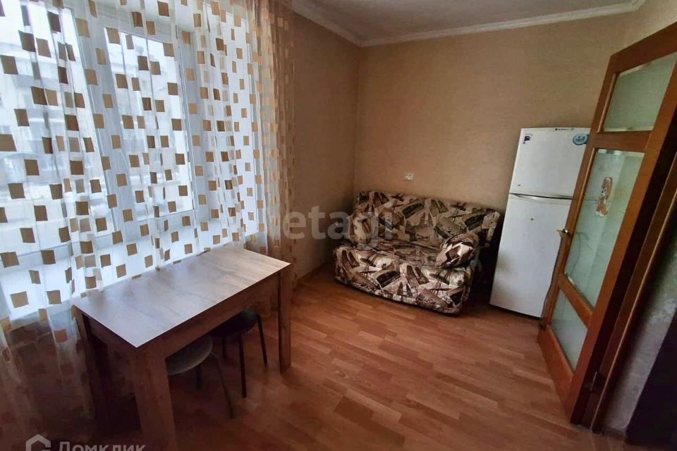 Сдаётся 1-комнатная квартира, 47.7 м²