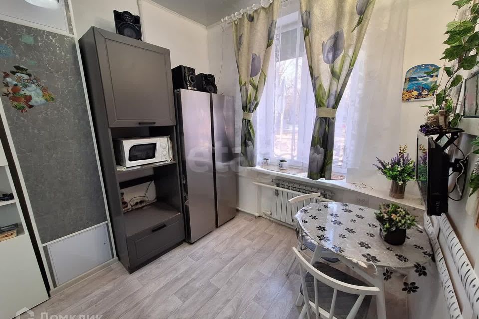 Продаётся 2-комнатная квартира, 57.4 м²