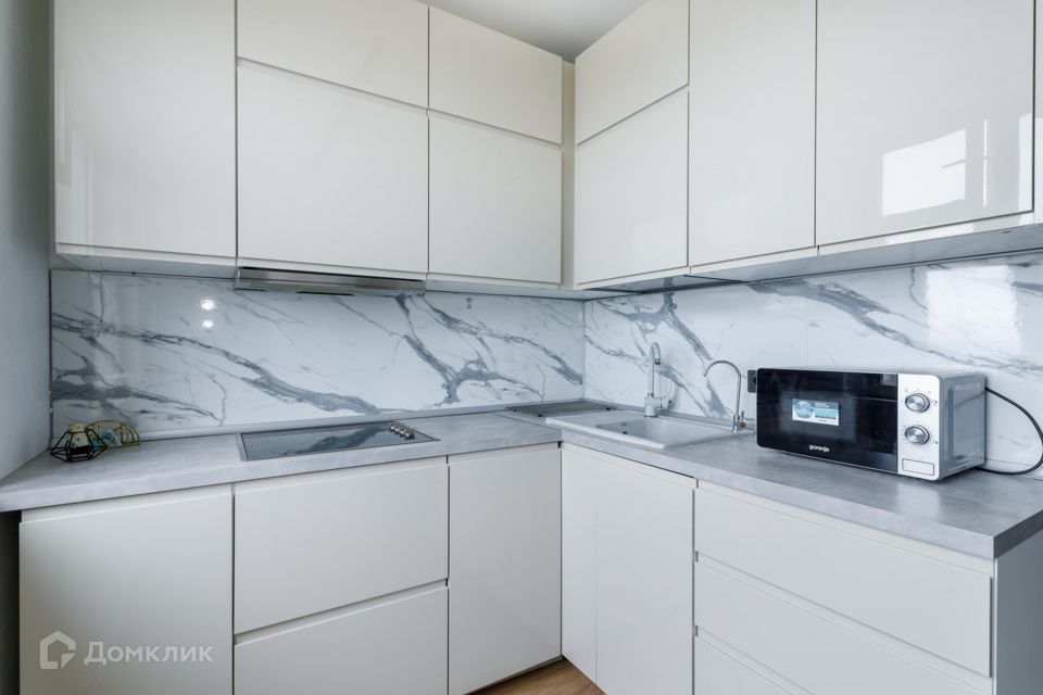 Продаётся 1-комнатная квартира, 36.7 м²