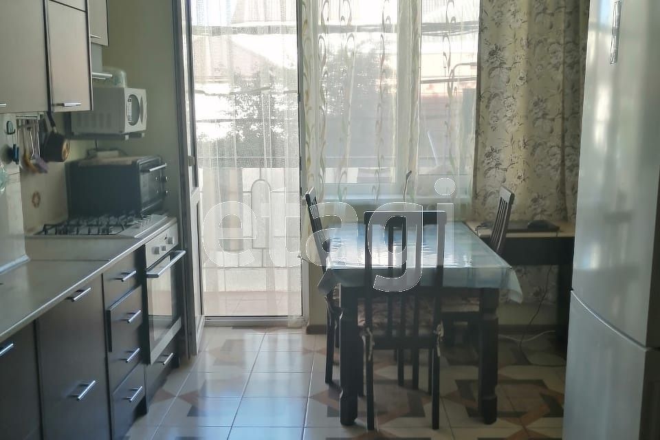 Продаётся 1-комнатная квартира, 47 м²