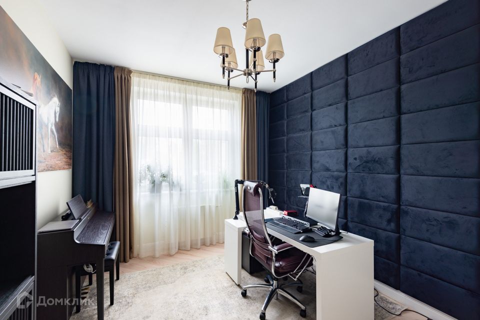 Продаётся 5-комнатная квартира, 188.5 м²
