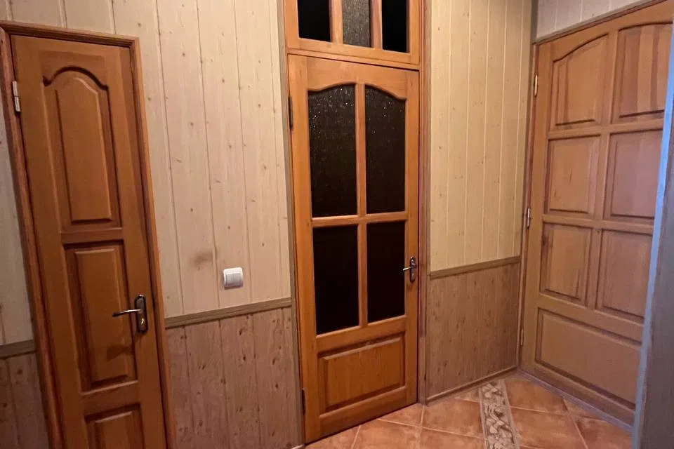 Продаётся 2-комнатная квартира, 60.8 м²