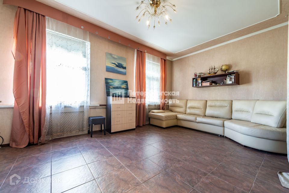 Продаётся 1-комнатная квартира, 55.4 м²