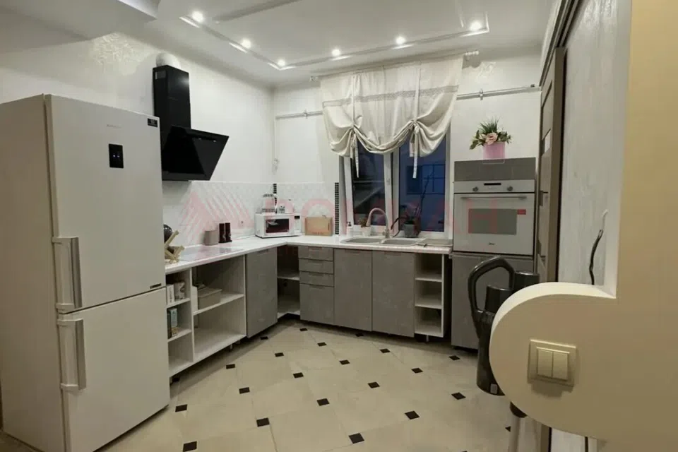 Продаётся 1-этажный дом, 100 м²