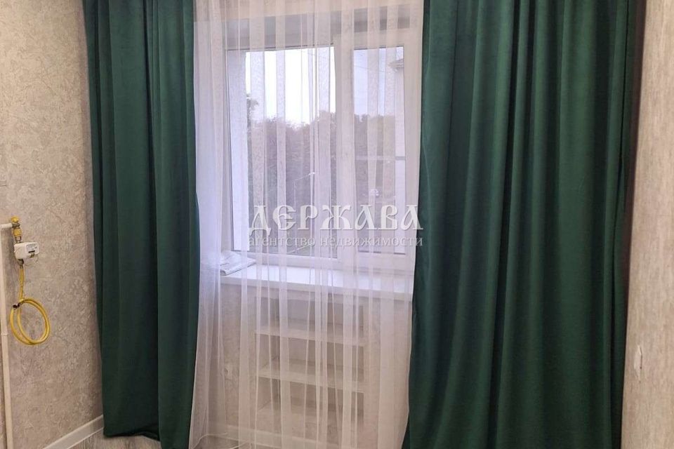 Продаётся 3-комнатная квартира, 56.1 м²