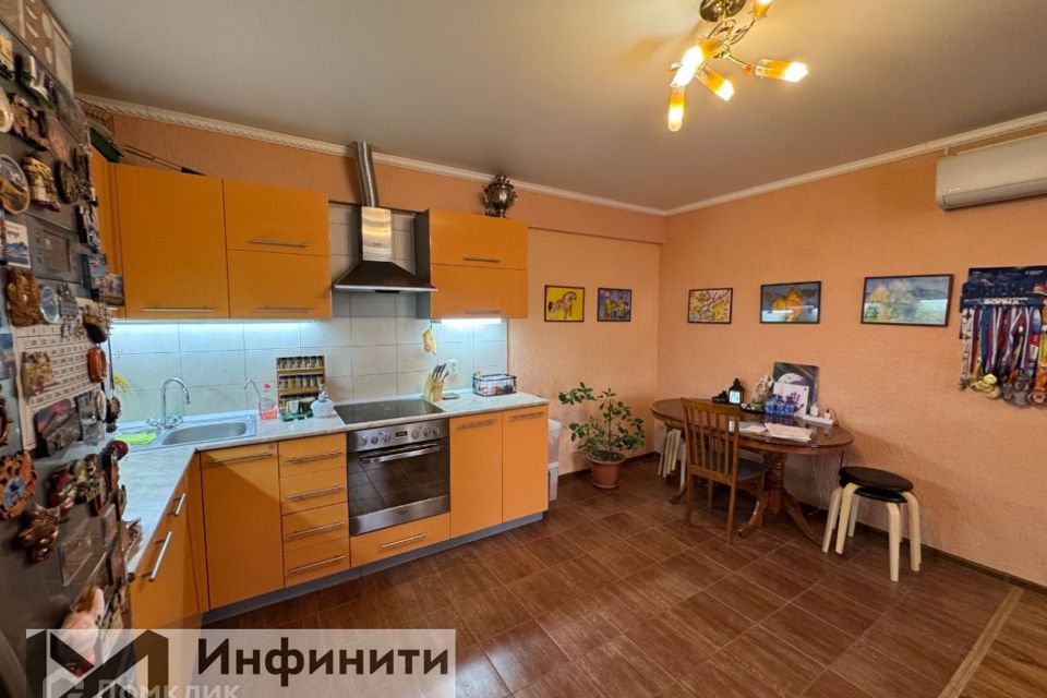 Продаётся 2-комнатная квартира, 73 м²