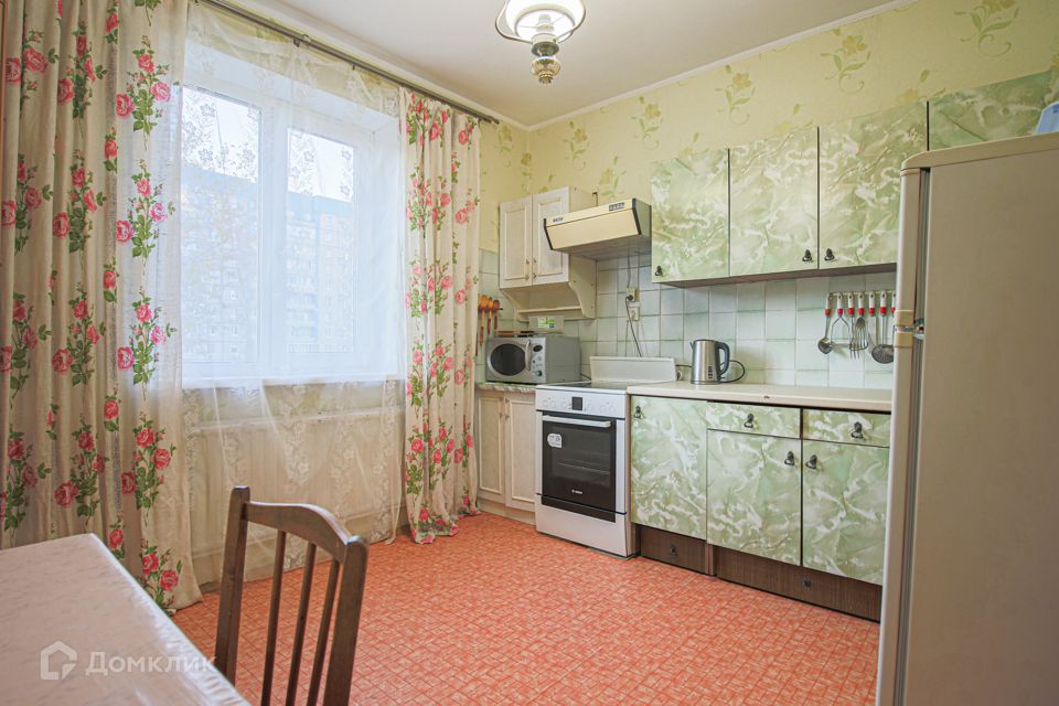 Сдаётся 2-комнатная квартира, 52 м²