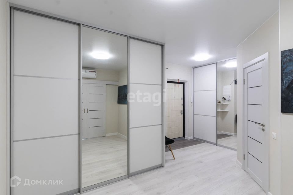 Продаётся 2-комнатная квартира, 72.4 м²