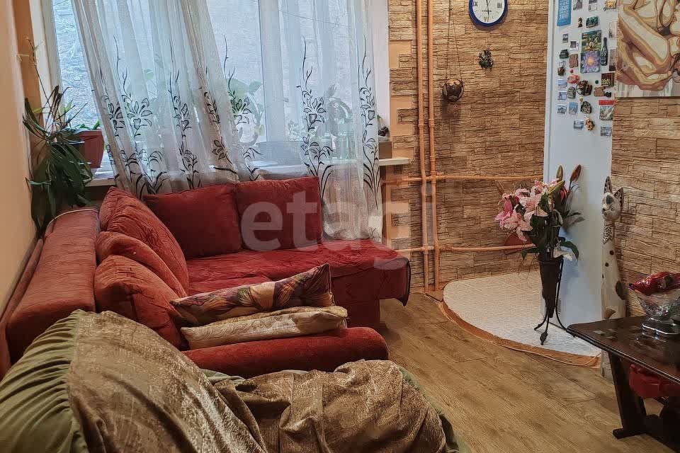 Продаётся 3-комнатная квартира, 55.4 м²