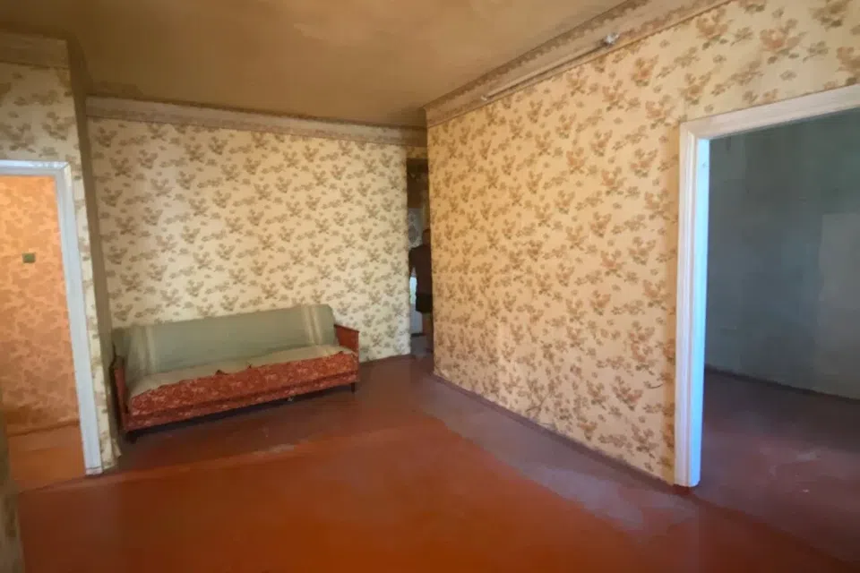 Продаётся 3-комнатная квартира, 57.6 м²