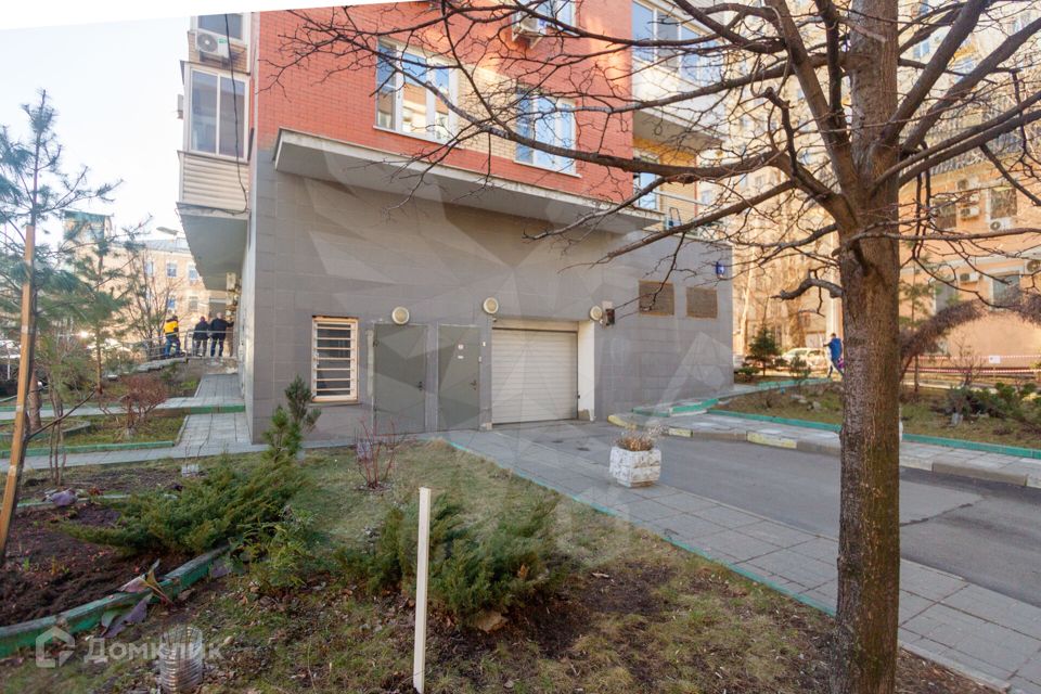 Продаётся машиноместо, 16 м²