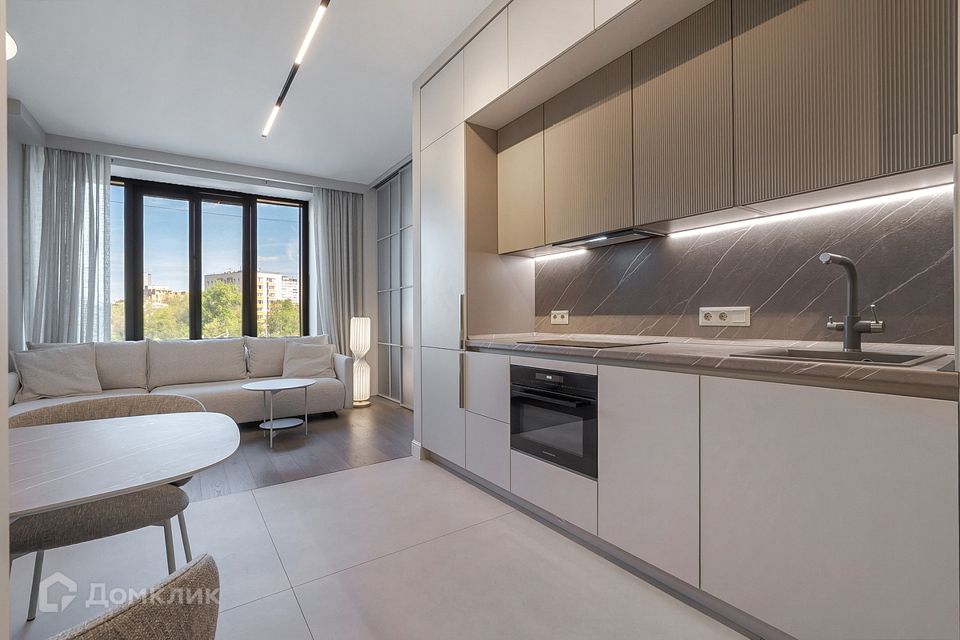 Продаётся 2-комнатная квартира, 49 м²