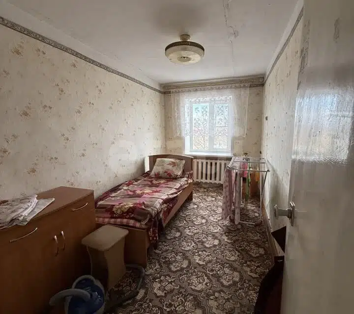 Продаётся 3-комнатная квартира, 56.7 м²