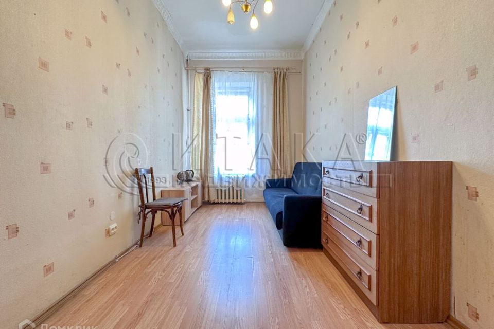 Продаётся 5-комнатная квартира, 102.3 м²