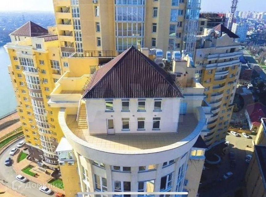 Продаётся 7-комнатная квартира, 226.6 м²