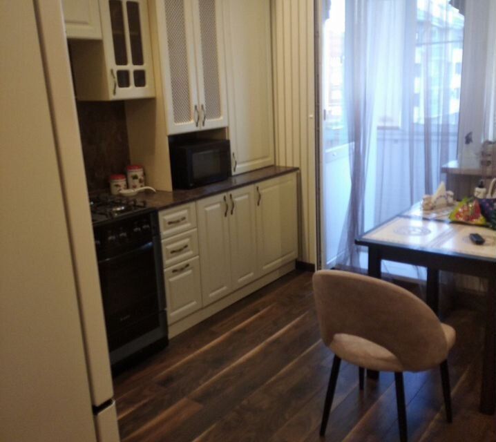 Продаётся 1-комнатная квартира, 38 м²