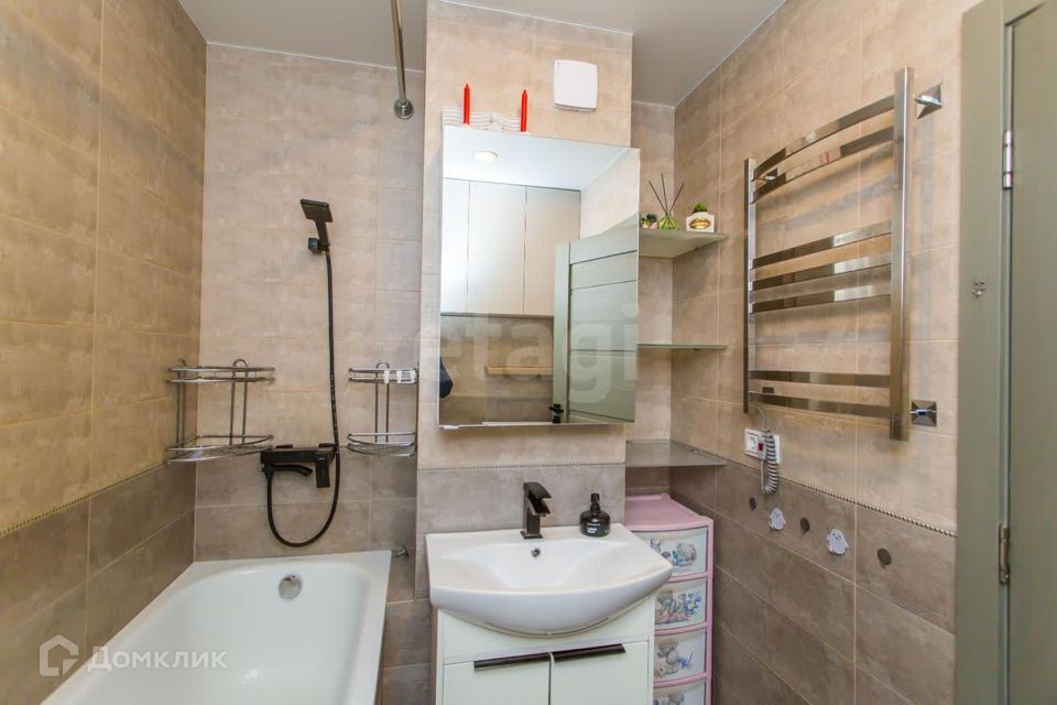 Сдаётся 1-комнатная квартира, 43 м²