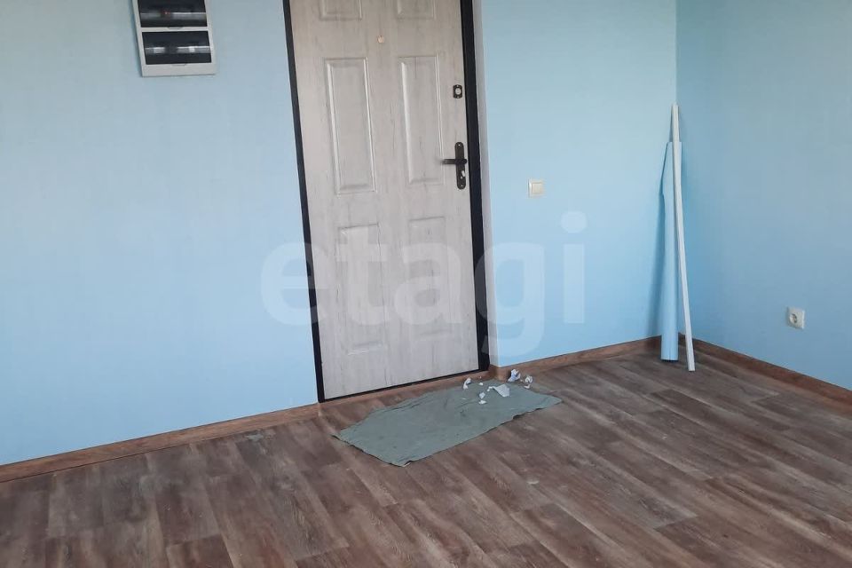 Продаётся комната в 1-комн. квартире, 18 м²