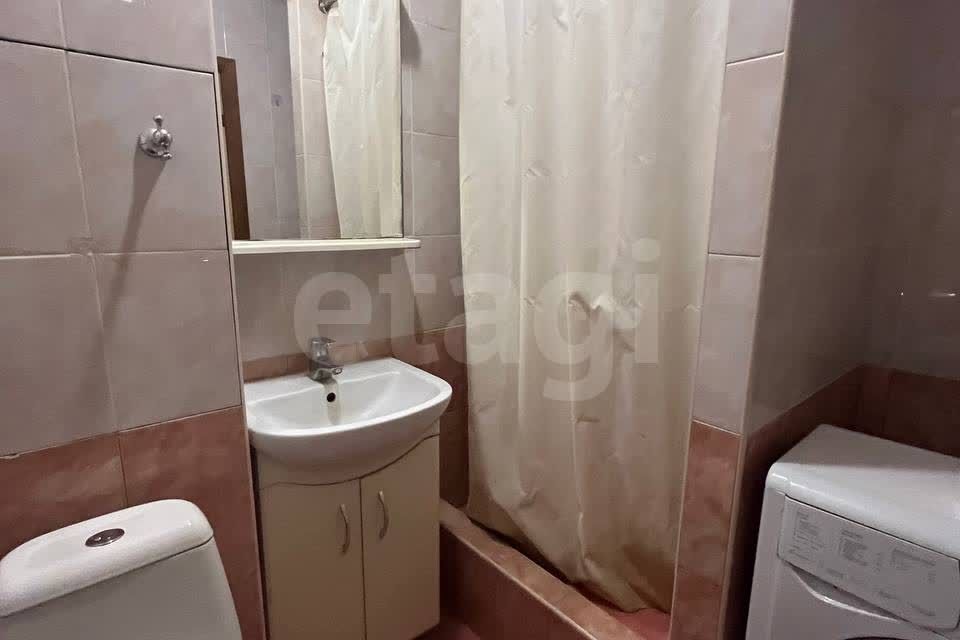 Продаётся 1-комнатная квартира, 38.5 м²