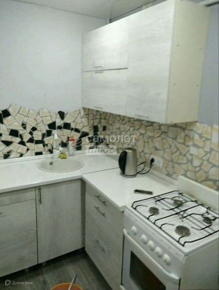 Продаётся 1-комнатная квартира, 35.6 м²