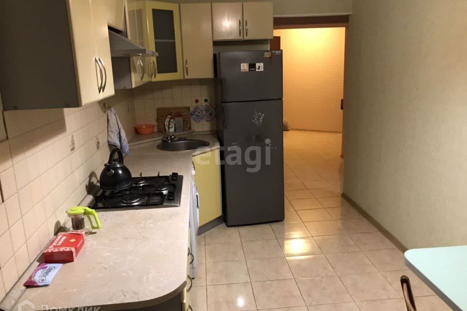 Продаётся 1-комнатная квартира, 43.4 м²