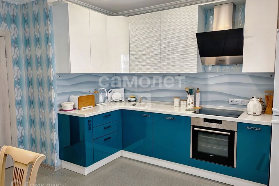 Продаётся 3-комнатная квартира, 98.6 м²