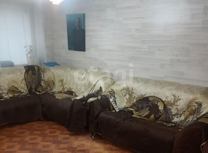 Продаётся 3-комнатная квартира, 55.6 м²