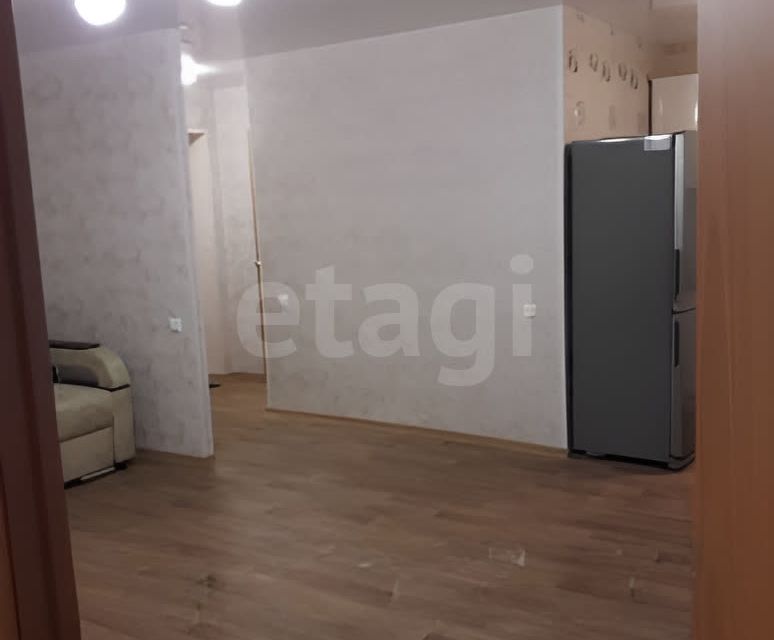 Сдаётся 2-комнатная квартира, 42.4 м²