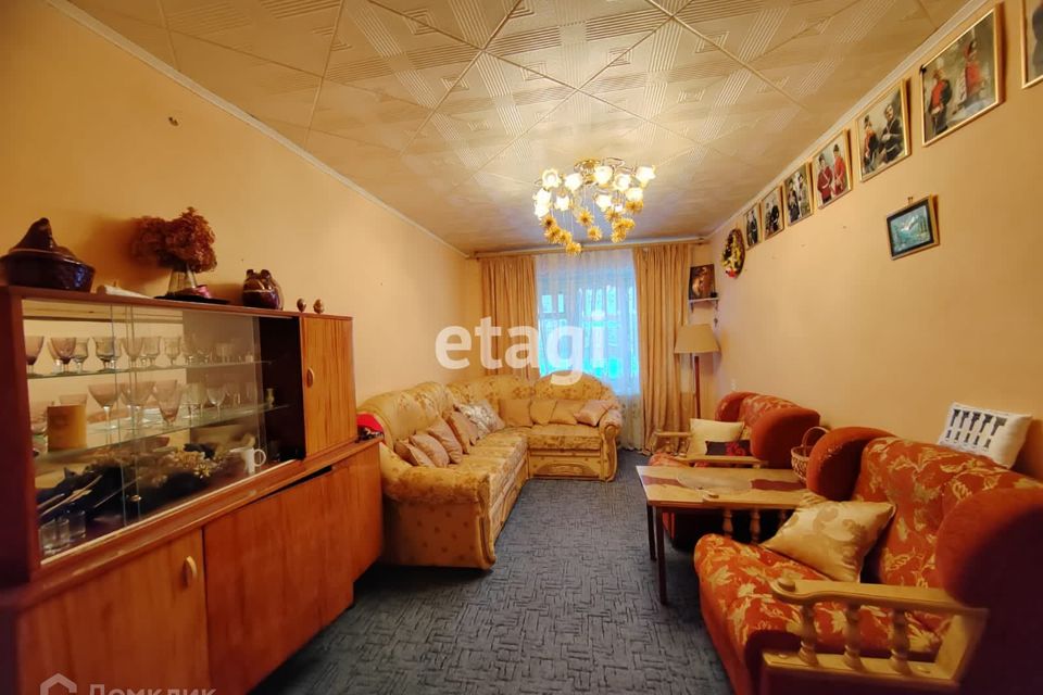 Продаётся 3-комнатная квартира, 53.2 м²