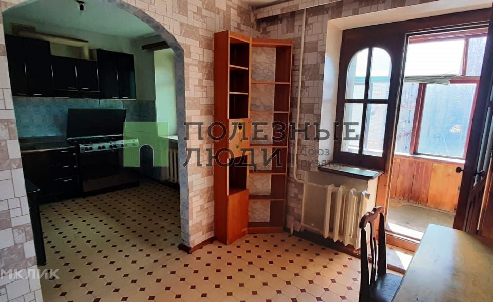 Продаётся 4-комнатная квартира, 74 м²