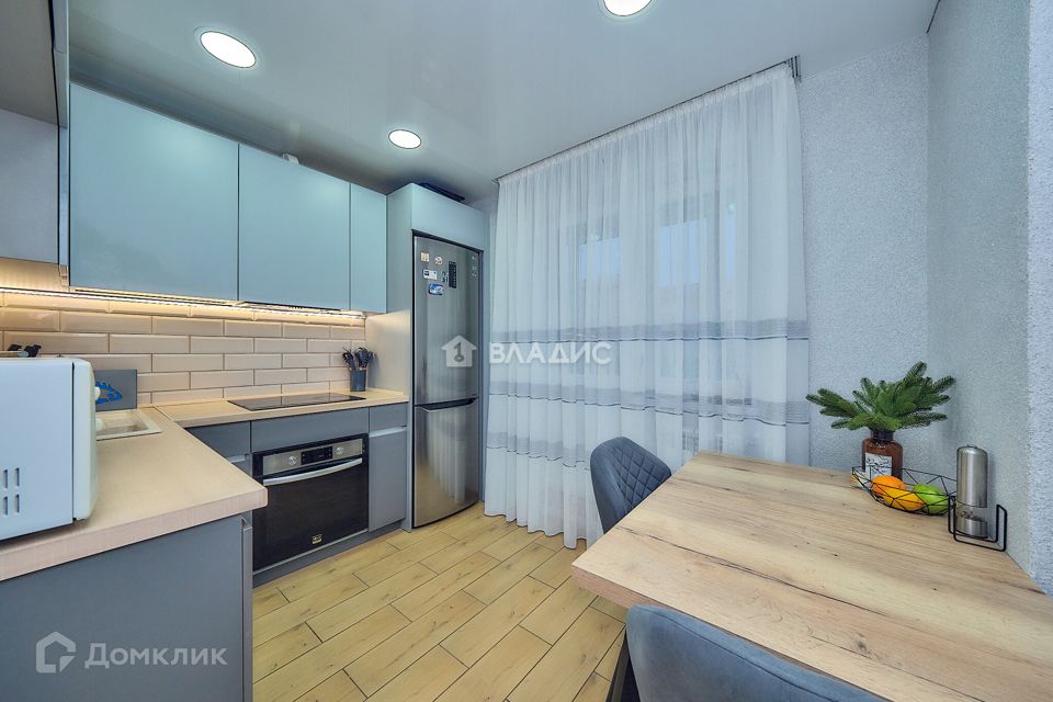 Продаётся 1-комнатная квартира, 39.8 м²