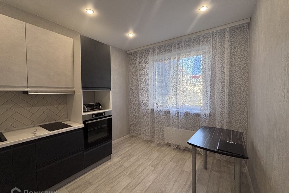 Сдаётся 1-комнатная квартира, 40 м²