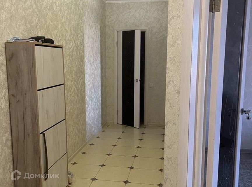 Продаётся 2-комнатная квартира, 79.7 м²