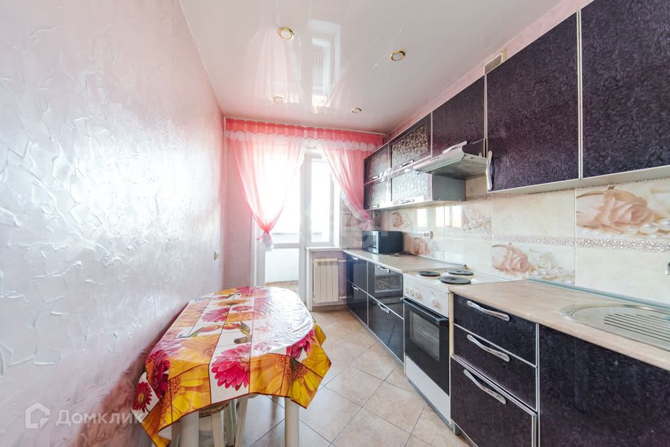 Продаётся 3-комнатная квартира, 63.2 м²