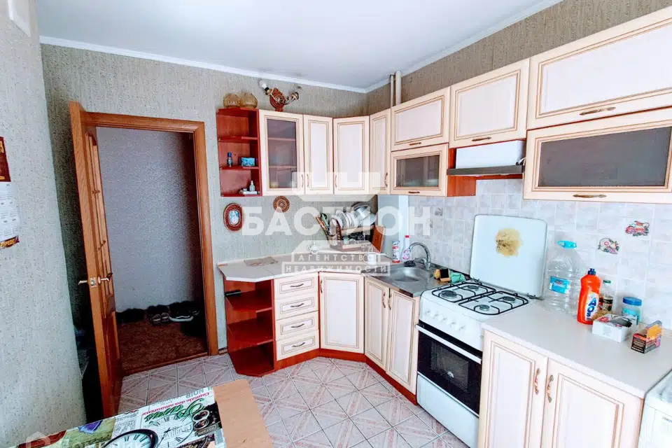 Продаётся 4-комнатная квартира, 80 м²