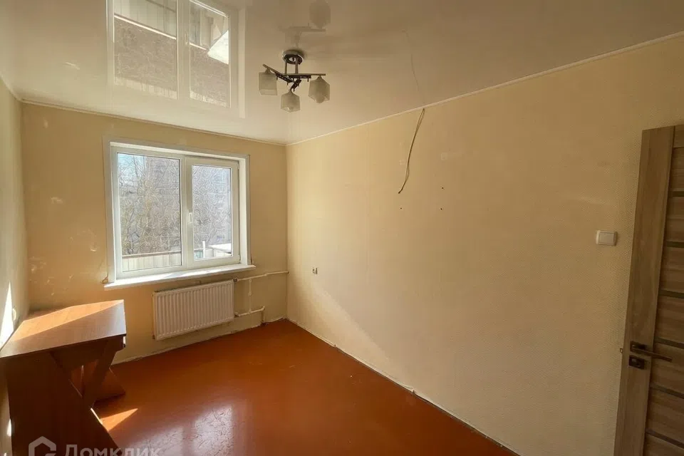 Продаётся 3-комнатная квартира, 51.5 м²